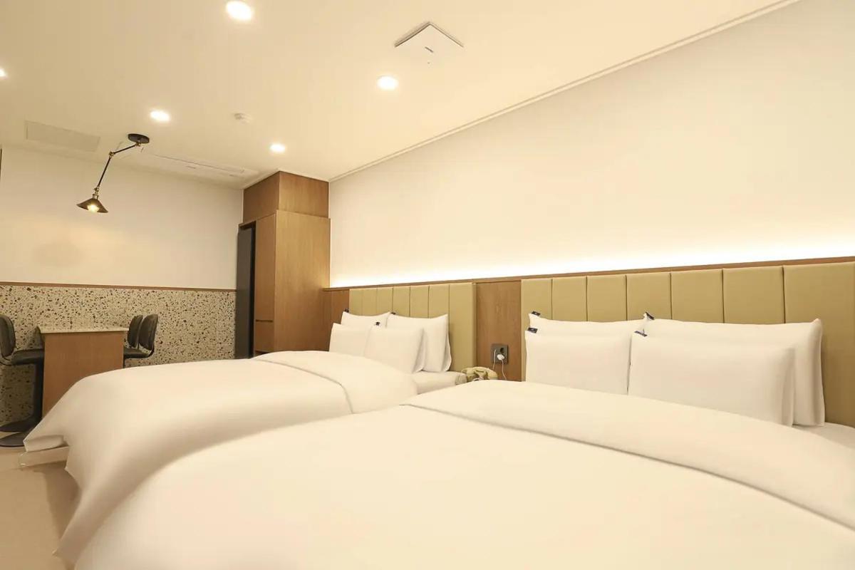 Rosy Hotel Cheongju Luaran gambar