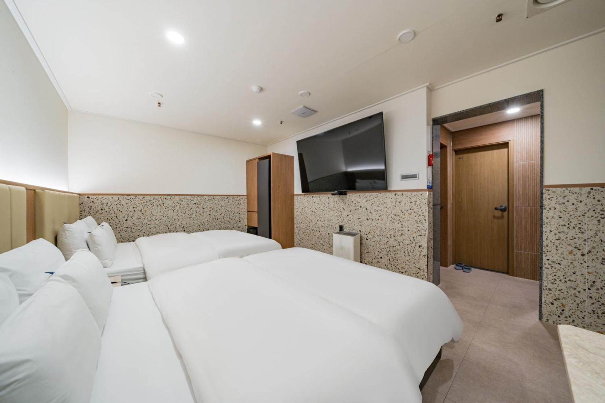 Rosy Hotel Cheongju Luaran gambar