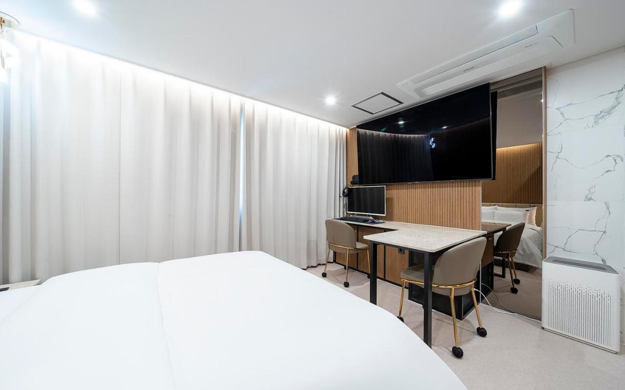 Rosy Hotel Cheongju Luaran gambar